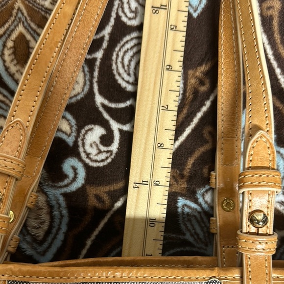 Dooney & Bourke Gray and White Tote Bag with Leather Handles - Picture 10 of 16